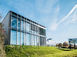 Das europäische Forschungsprojekt PRELUDE erzielt massive Energieeinsparungen – das Hightech-Forschungsgebäude „Energetikum“ in Pinkafeld dient mit mehr als 10.000 physikalischen und virtuellen Datenpunkten als Testgebäude zur Entwicklung und Implementierung aller im Projekt integrierten Technologielösungen.