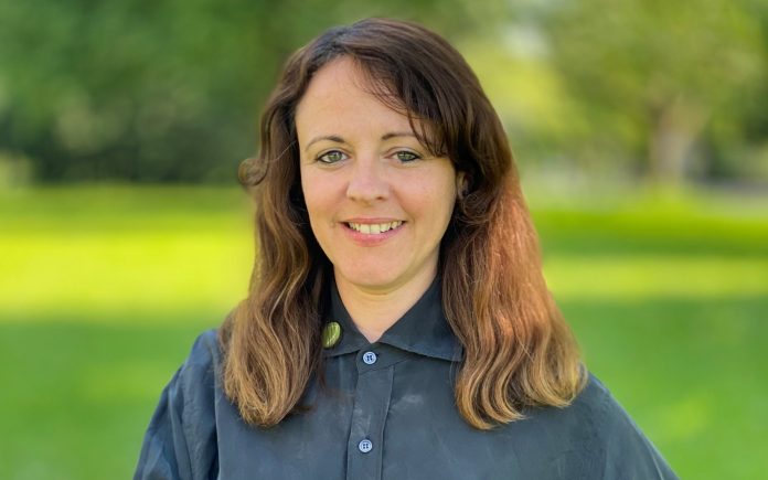 Johanna Drach von DESWOS – Helfen auch Sie uns