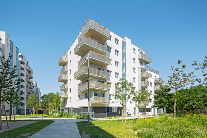 Das Wohnquartier Rößlergasse ist eines der Wiener Schwammstadt-Pionierprojekte. Das Wohnquartier Rößlergasse ist eines der Wiener Schwammstadt-Pionierprojekte.