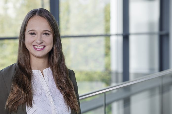 Täuschend echte Fälschungen - So erkennen User Deepfakes Täuschend echte Fälschungen - So erkennen User Deepfakes