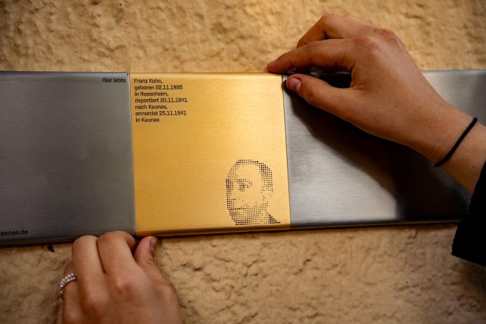 Erinnerungszeichen 2025: Azubis machen sich stark für Demokratie