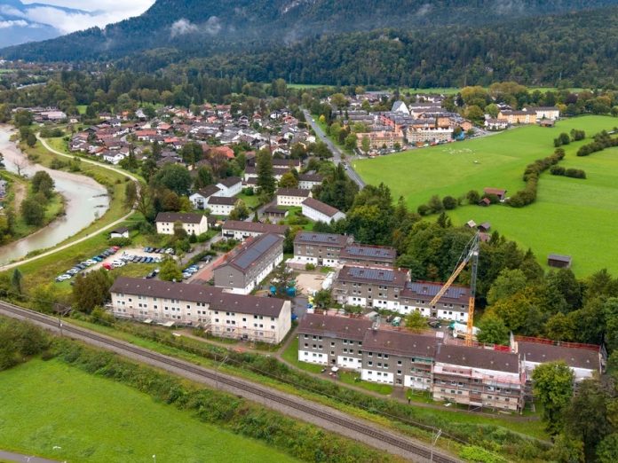 Vonovia saniert mit vorgefertigten Holzelementen von Baufritz