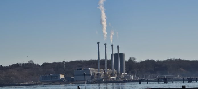 Heizkostenprognose 2025: Fernwärme +13,2 %, Gas +9,7 %